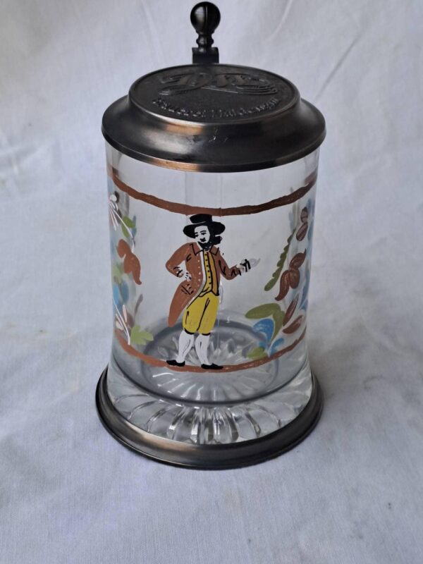 แก้วเบียร์ เพ้นลายโจ๊กเกอร์ ฝาดีบุก