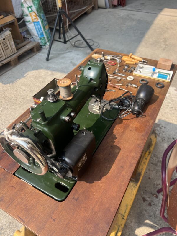 Bernina KL117 - Image 3