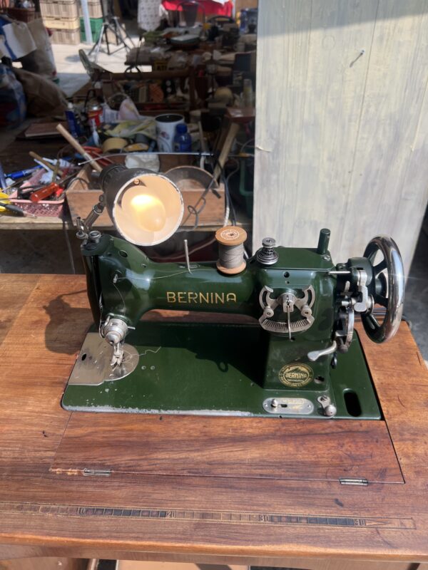 Bernina KL117 - Image 5