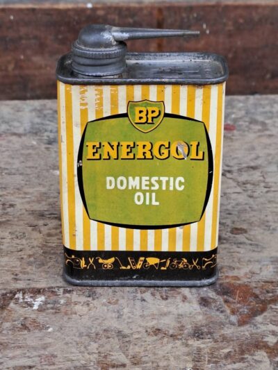 กระป๋องน้ำมัน