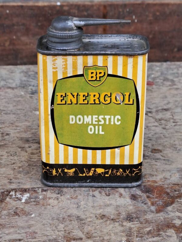 กระป๋องน้ำมัน