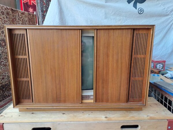 ทีวีGrundig Germany - Image 4