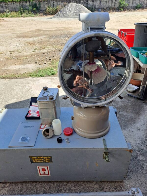 สปอร์ตไลท์ Tilley - Image 15