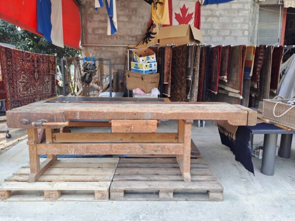 Ott Schutzmarke โต๊ะช่าง