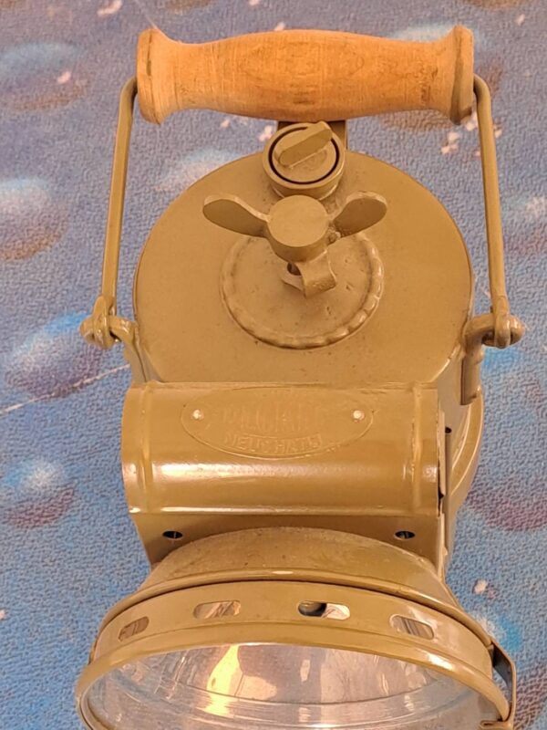 Swiss Army Lamp Decker Neuchatel - Image 4