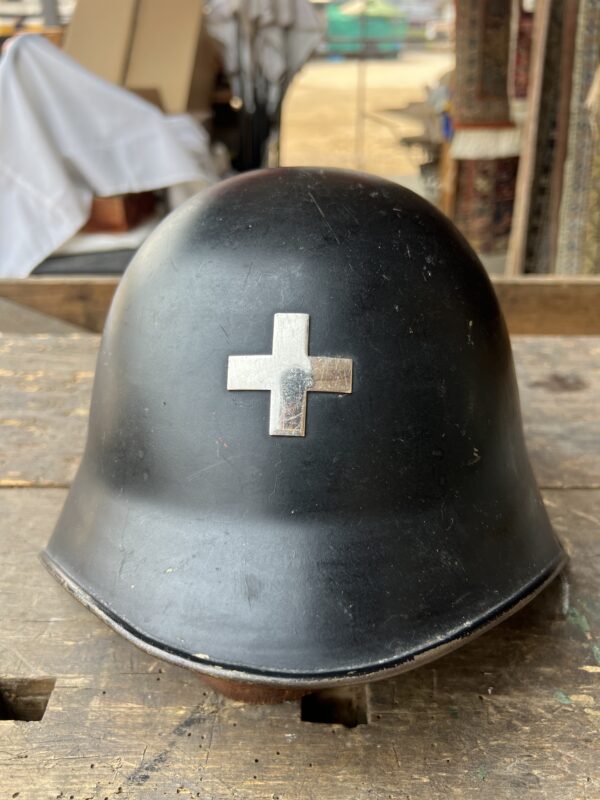 หมวกเหล็ก switzerland