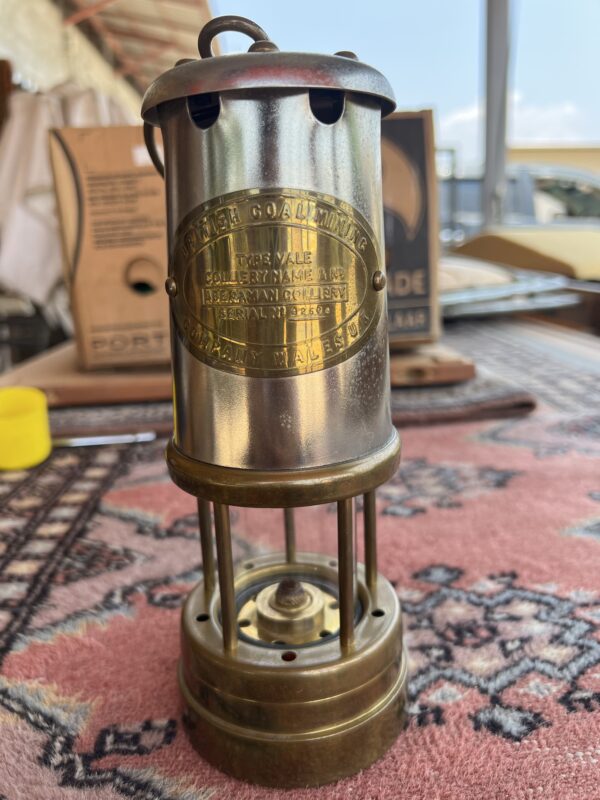 ตะเกียงเหมือง