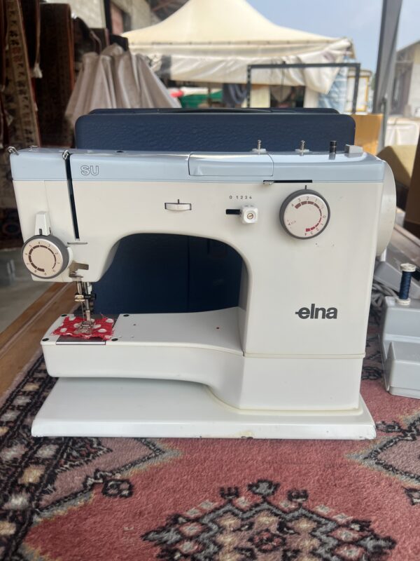 Elna SU