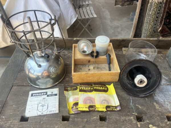 Tilley พร้อมอุปกรณ์ - Image 2