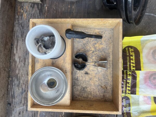 Tilley พร้อมอุปกรณ์ - Image 3