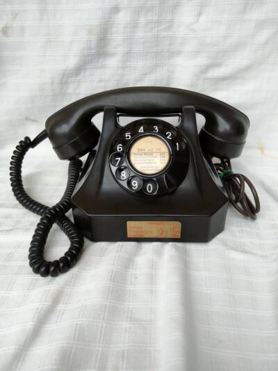 โทรศัพท์