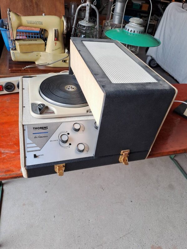 เครื่องเล่นแผ่นเสียง Thorens - Image 5