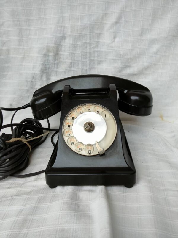 โทรศัพท์