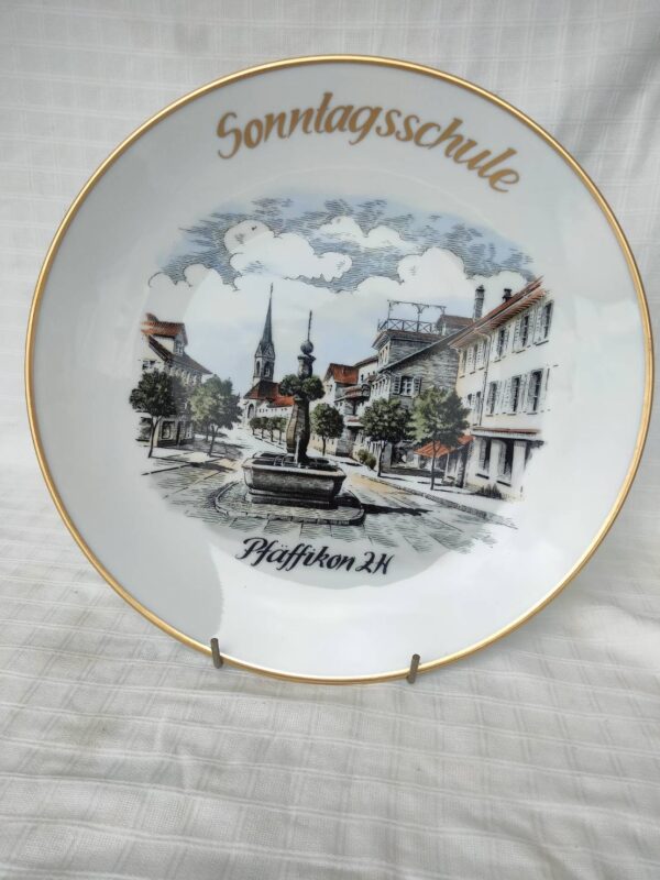 จานโชว์