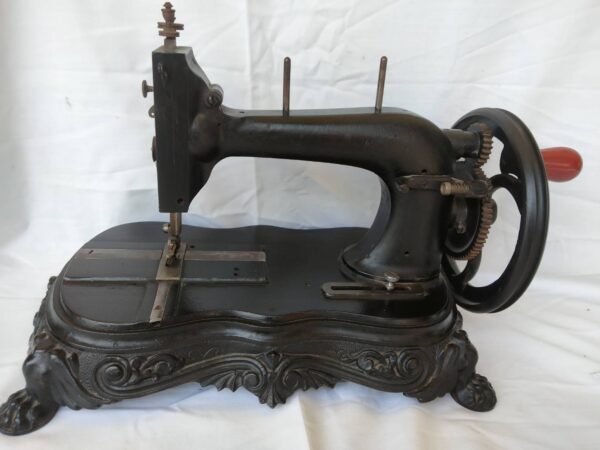 จักรเย็บผ้า Clemens muller dresden