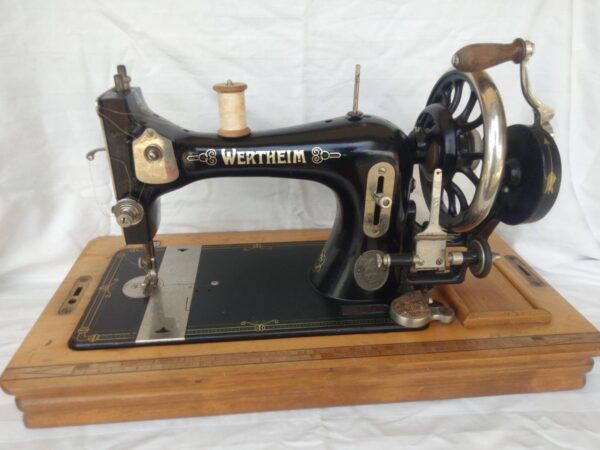 จักรเย็บผ้า Wertheim - Image 4