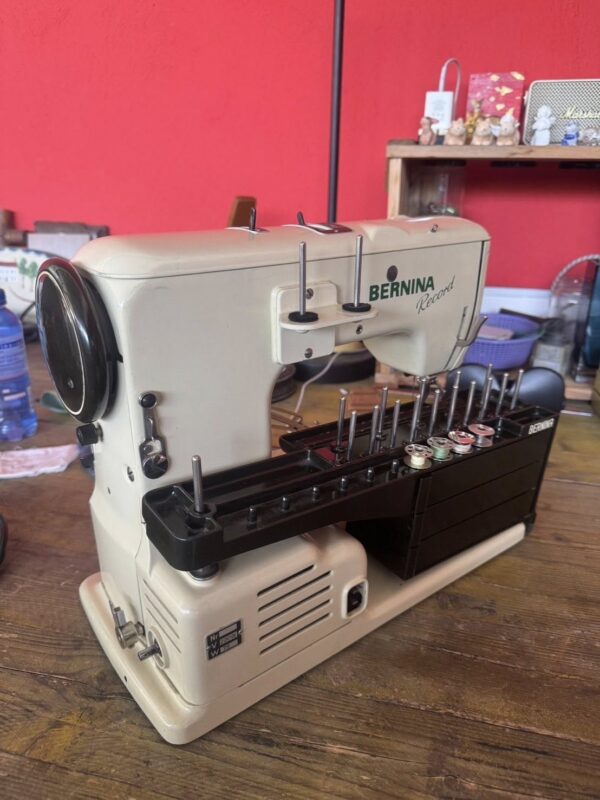 BERNINA RECORD - Image 3
