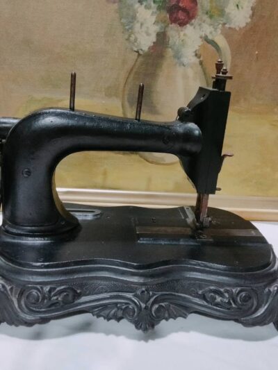 จักรโบราณ มือหมุนสีดำคลาสสิค