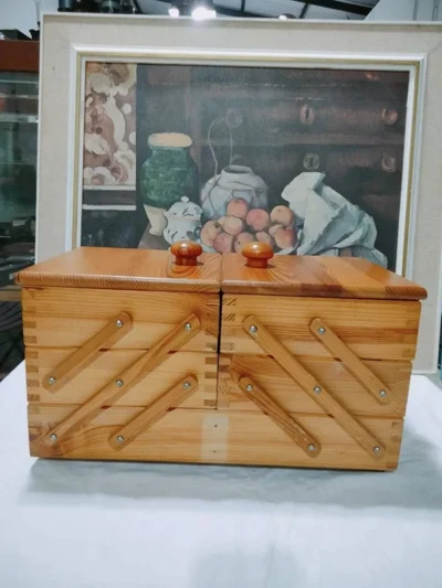 กล่องไม้