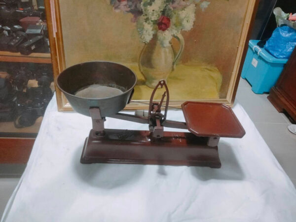 ตราชั่งวินเทจ ถาดทองแดง