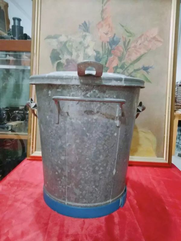 ถังเหล็กวินเทจฝาเปิด