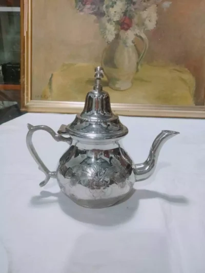 กาน้ำชาเงินวินเทจ